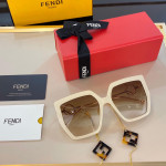 Солнцезащитные очки Fendi FF0410