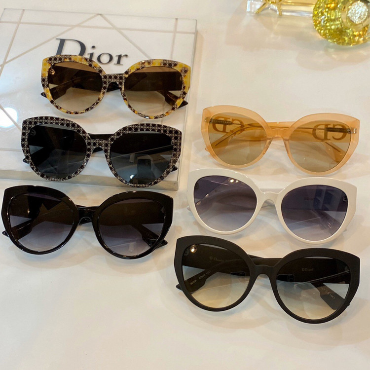 Солнцезащитные очки Dior DF