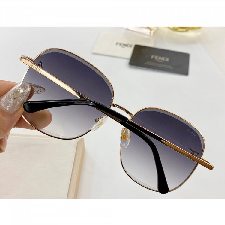 Sunglasses Fendi FF0662