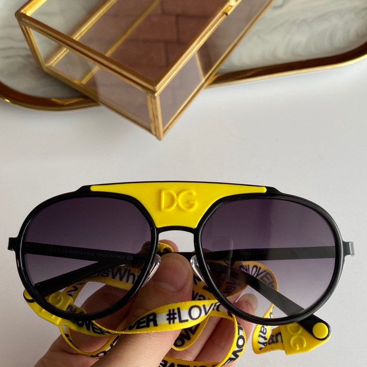 Sunglasses Dolce&Gabbana DG2210