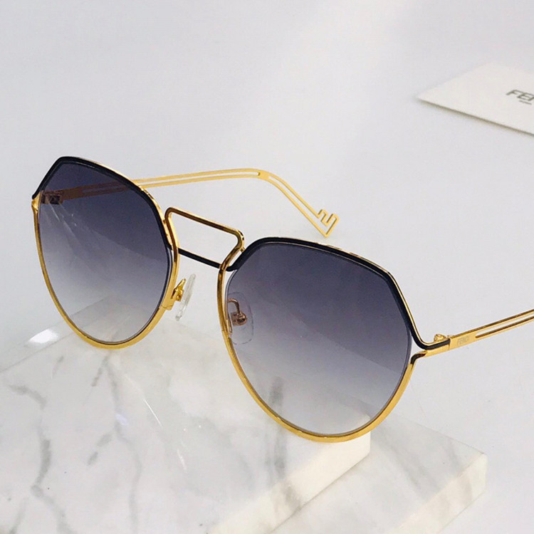 Солнцезащитные очки Fendi FF0073
