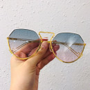 Солнцезащитные очки Fendi FF0073