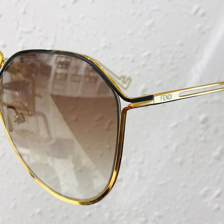 Sunglasses Fendi FF0071