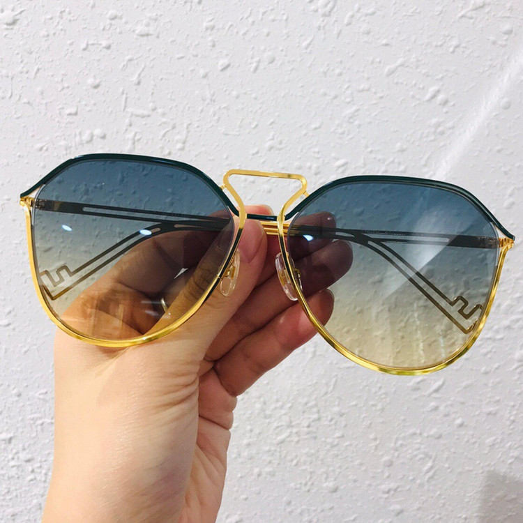 Sunglasses Fendi FF0071