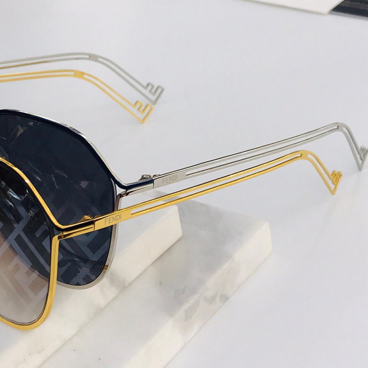 Sunglasses Fendi FF0071
