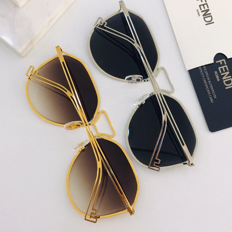 Sunglasses Fendi FF0071