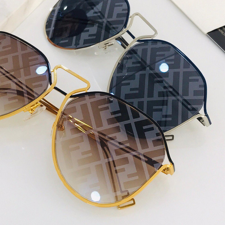 Sunglasses Fendi FF0071
