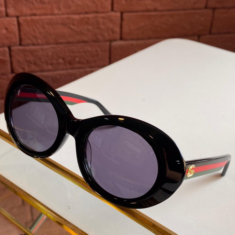 Sunglasses Gucci GG0787